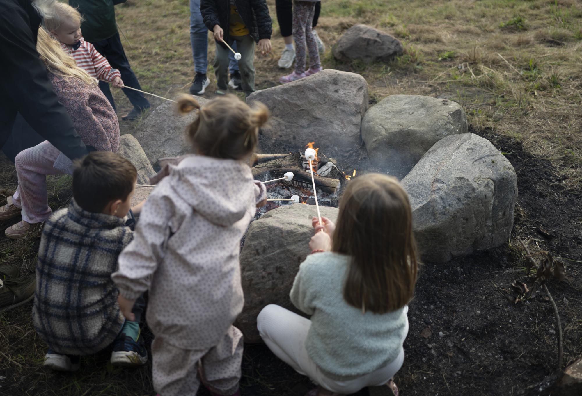 Børn med skumfiduser
