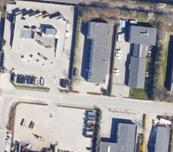Luftfoto af Materielgården til venstre i billedet