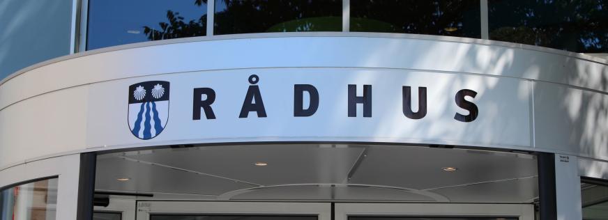 Rådhuset set fra facaden