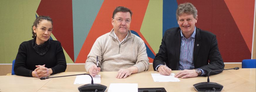 underskrift af aftale